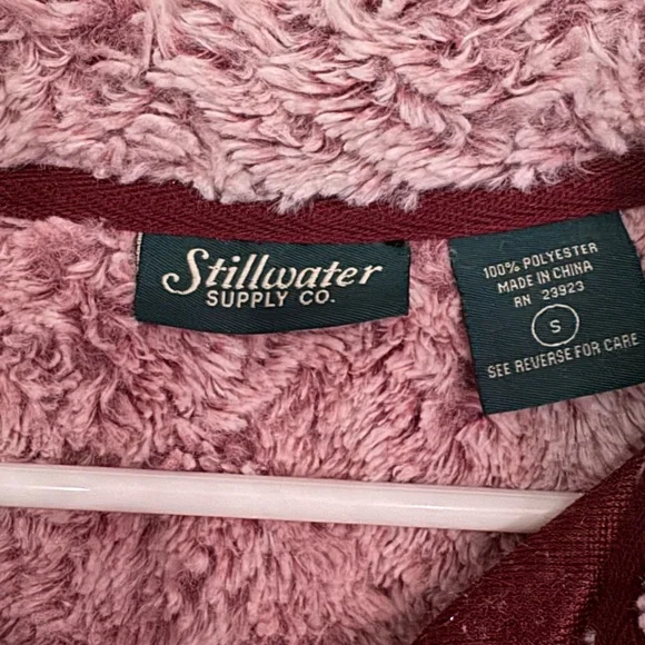 Stillwater Supply Co.Pink faux Sherpa Pullover, size oversized Small - Picture 5 of 12